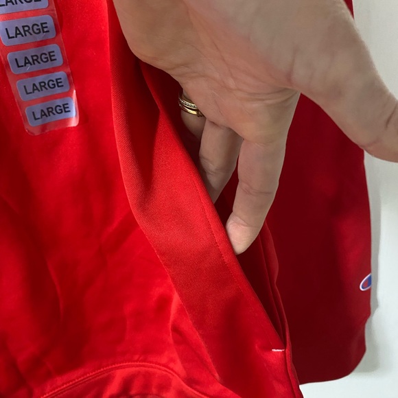 NWT Utah Utes Champion Hoodie - Picture 5 of 7